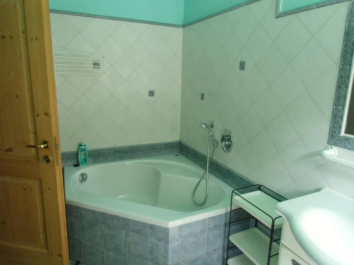 Rio Gambis Apartment Cavalese Eksteriør billede